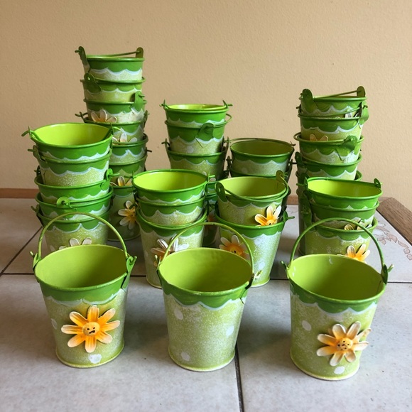 SOLD NWOT green polka dot mini bucket w/handle - Picture 2 of 5